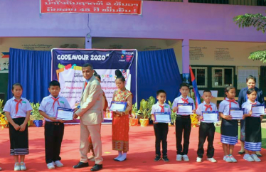 Codeavour Certificate Distribution by Ambassador Dinkar Asthana